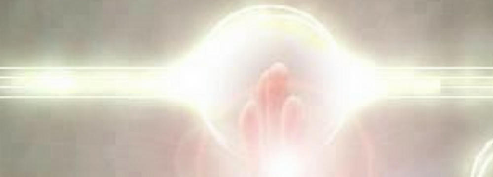 op de afbeelding handen in healing energie